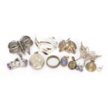 Silver jewellery including butterfly brooches, amethyst earrings, locket and cultured pearl