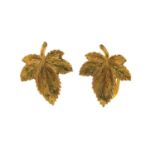 Pair of 9ct gold maple leaf earrings, 2cm high, 3.5g