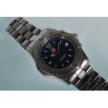 A gentleman's Tag Heuer professional 200 meters stainless steel cased divers wrist watch having a