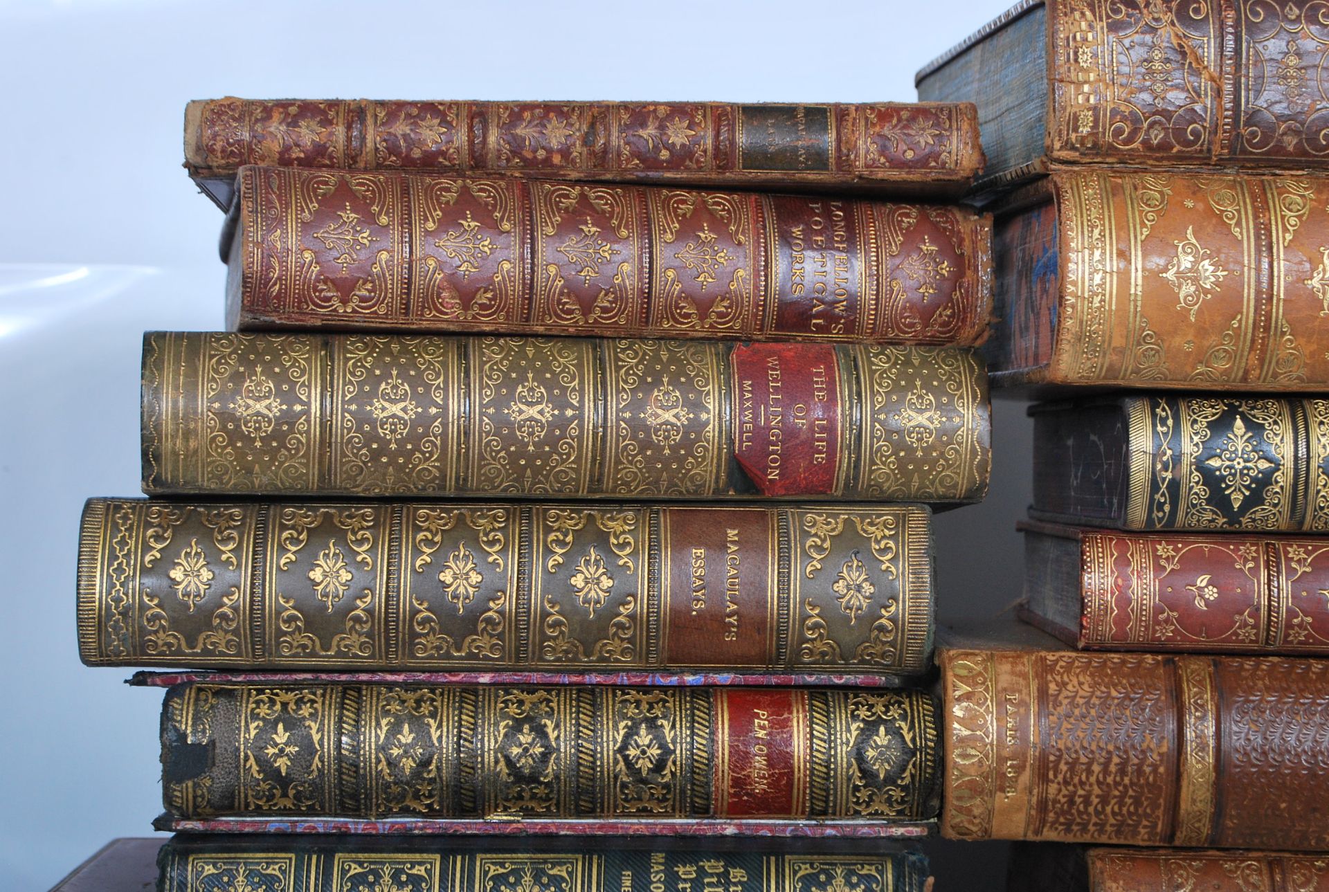 A collection of leather bound antique academic history books to include; Life of the Greeks and - Bild 2 aus 12