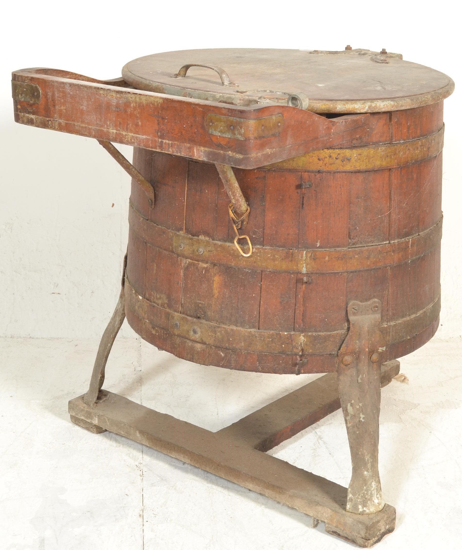 A 19th century coopered oak barrel washing / machine. The oak sectional barrel with coopered - Image 7 of 7