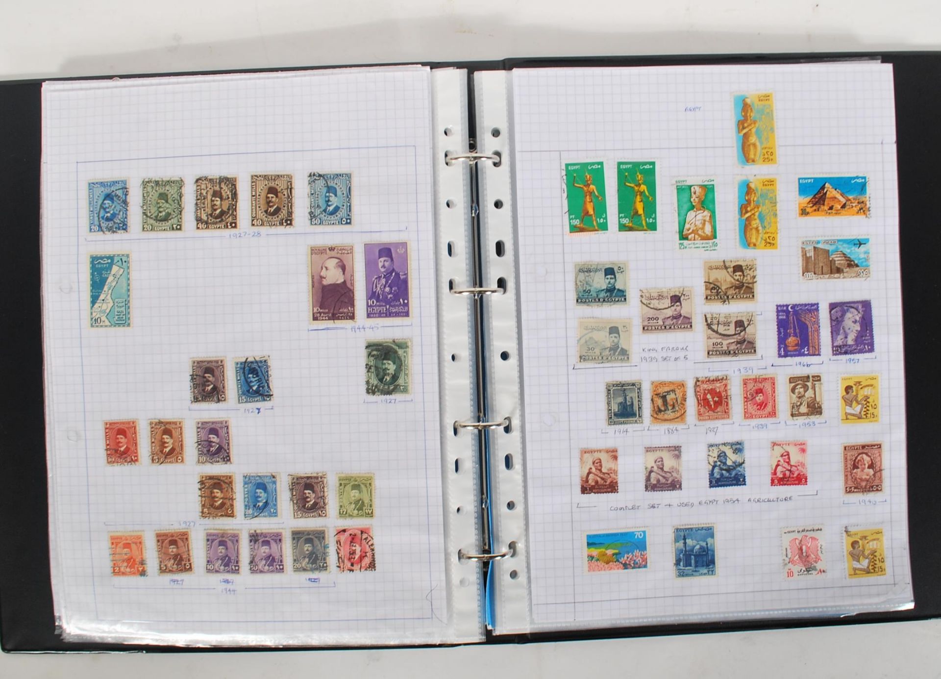 A large life time collection of world stamps acros - Bild 40 aus 78