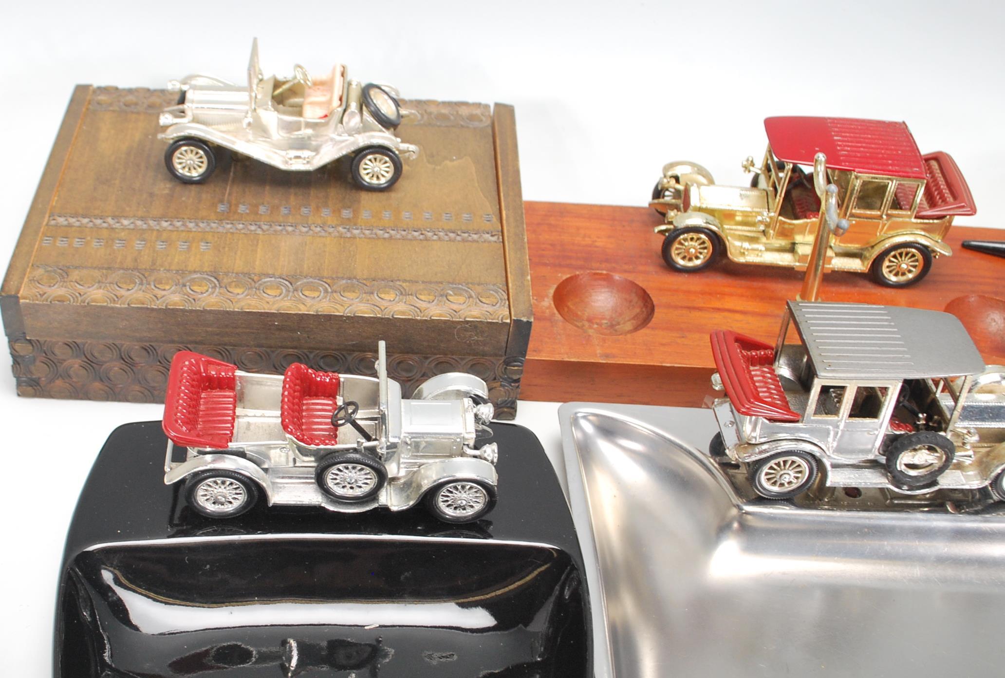 A large collection of Matchbox Vintage toy car topped ashtrays, trinket boxes, pen holders, pipe - Image 10 of 10