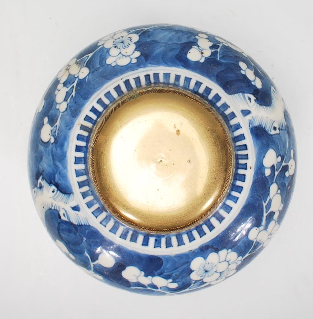 A 19th century Chinese blue and white ginger jar w - Image 5 of 7