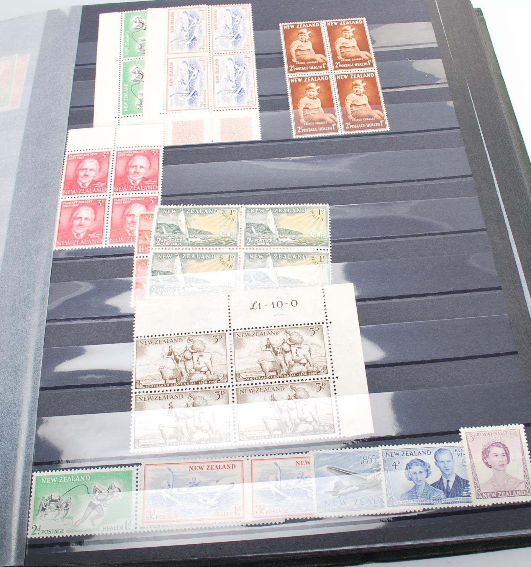 A good collection of GB and world stamps, decimal and pre decimal dating form the 19th Century - Image 14 of 14
