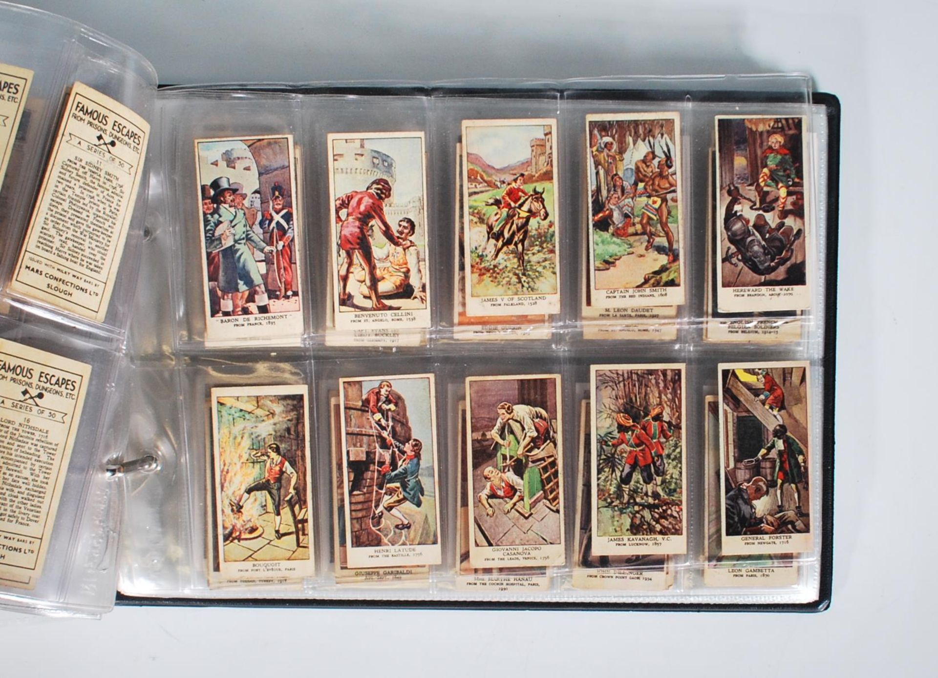 A collection of vintage 20th Century trade cards in full sets stored within plastic sleeves within - Bild 11 aus 12