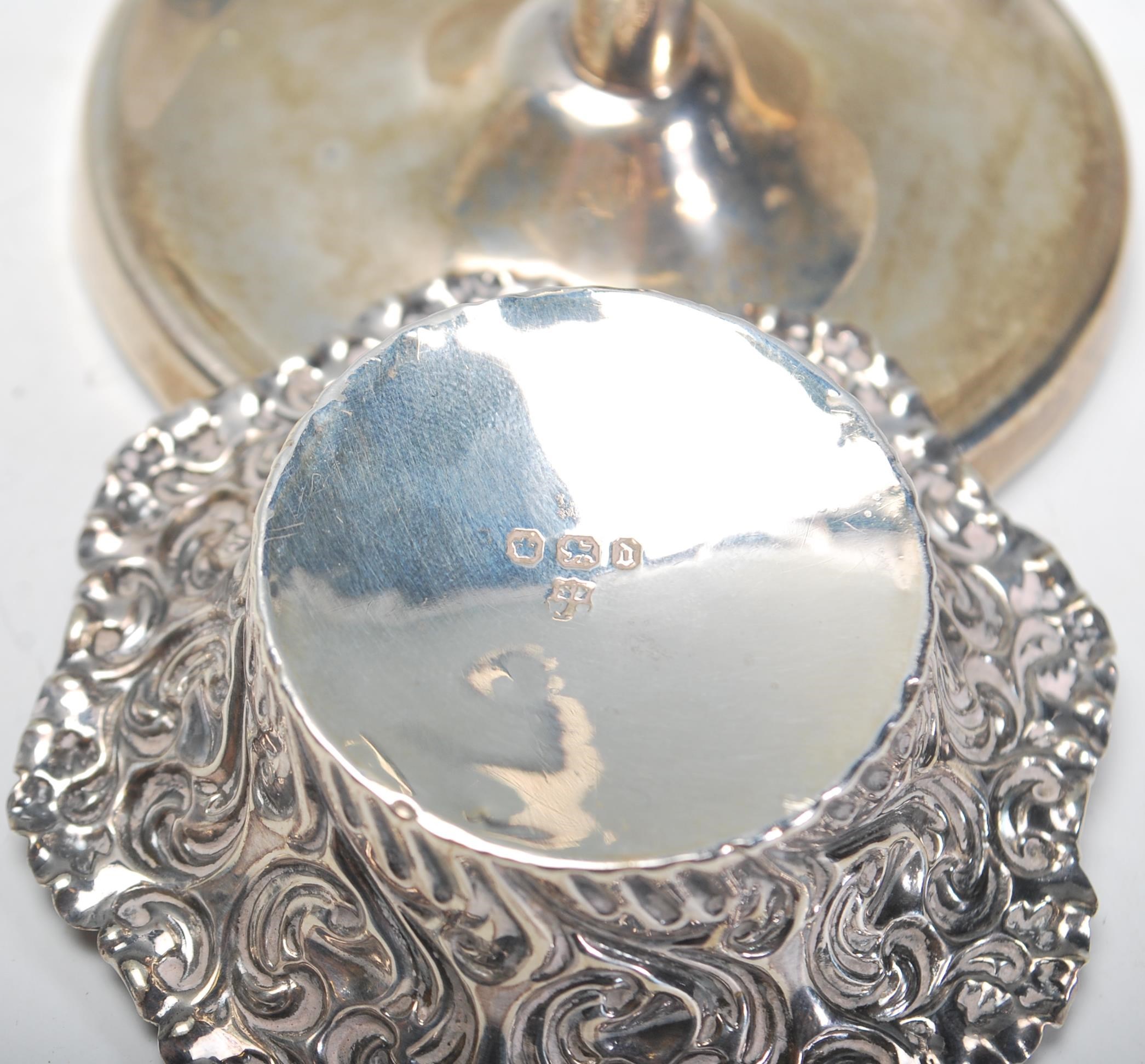 A silver hallmarked William Aitkin ring stand in the form of a tree in a round dish / base ( - Image 5 of 5
