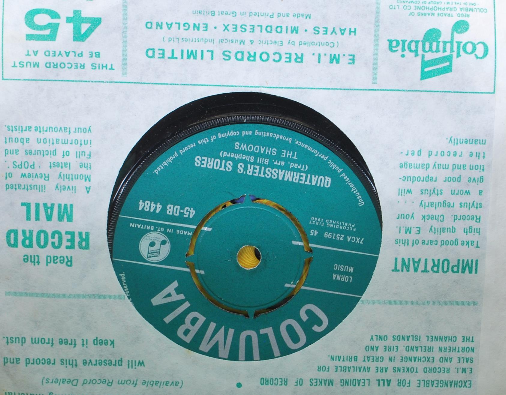 A large collection of 45rpm 7" vinyl singles and EP's dating from the 1960's to include many - Image 6 of 12