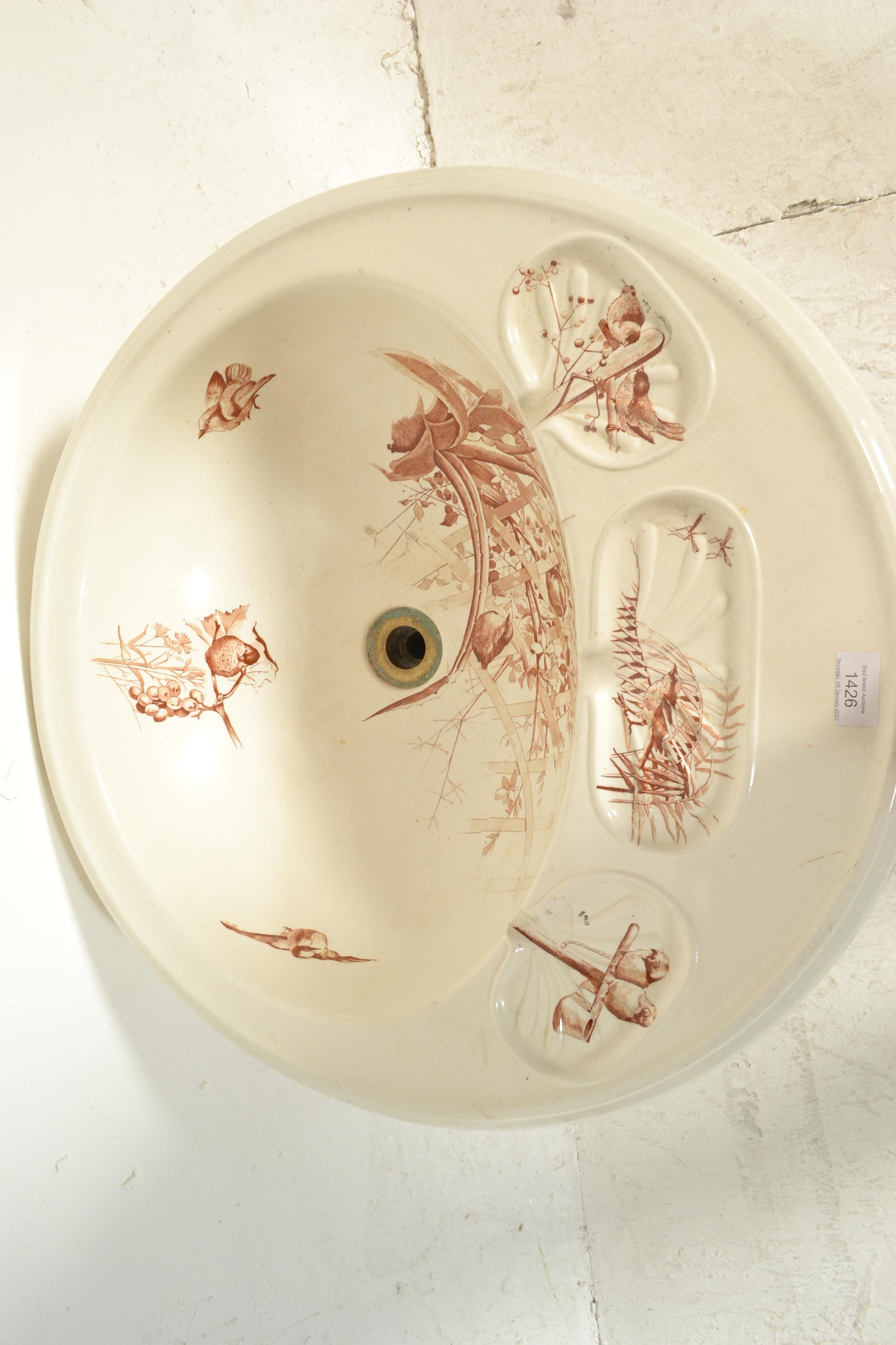 An antique 19th Century Victorian Brown, Westhead, Moore & Co sink / wash basin of round form having - Image 7 of 8