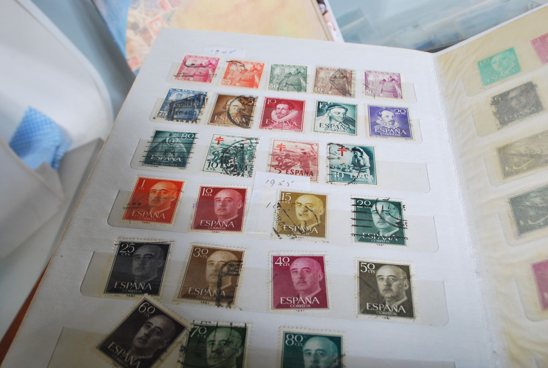 A collection various world stamps decimal and pre decimal examples dating from the 19th Century - Image 7 of 12