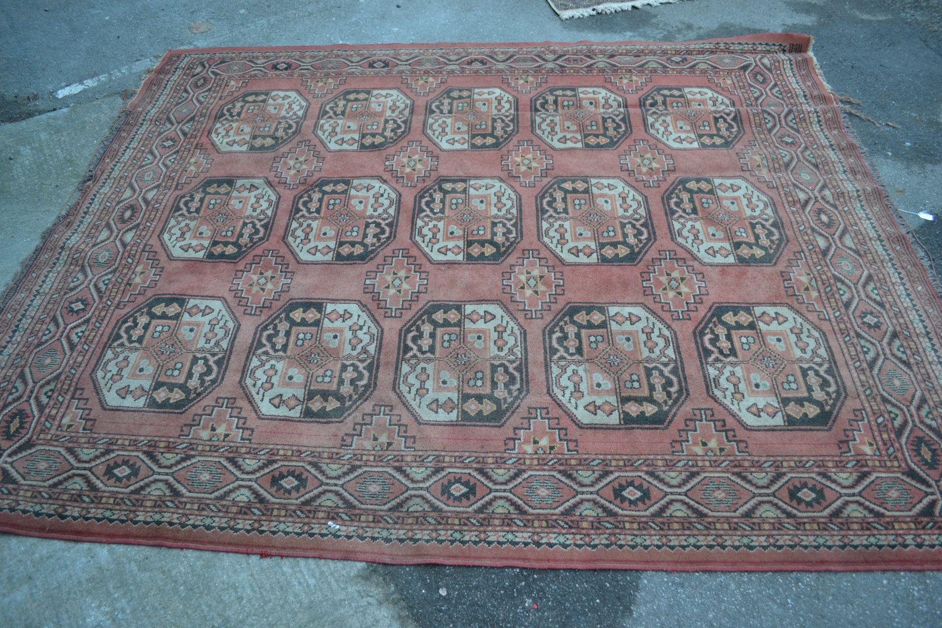 A large 20th Century Persian Islamic floor rug having a red ground with black and white geometric - Bild 2 aus 3