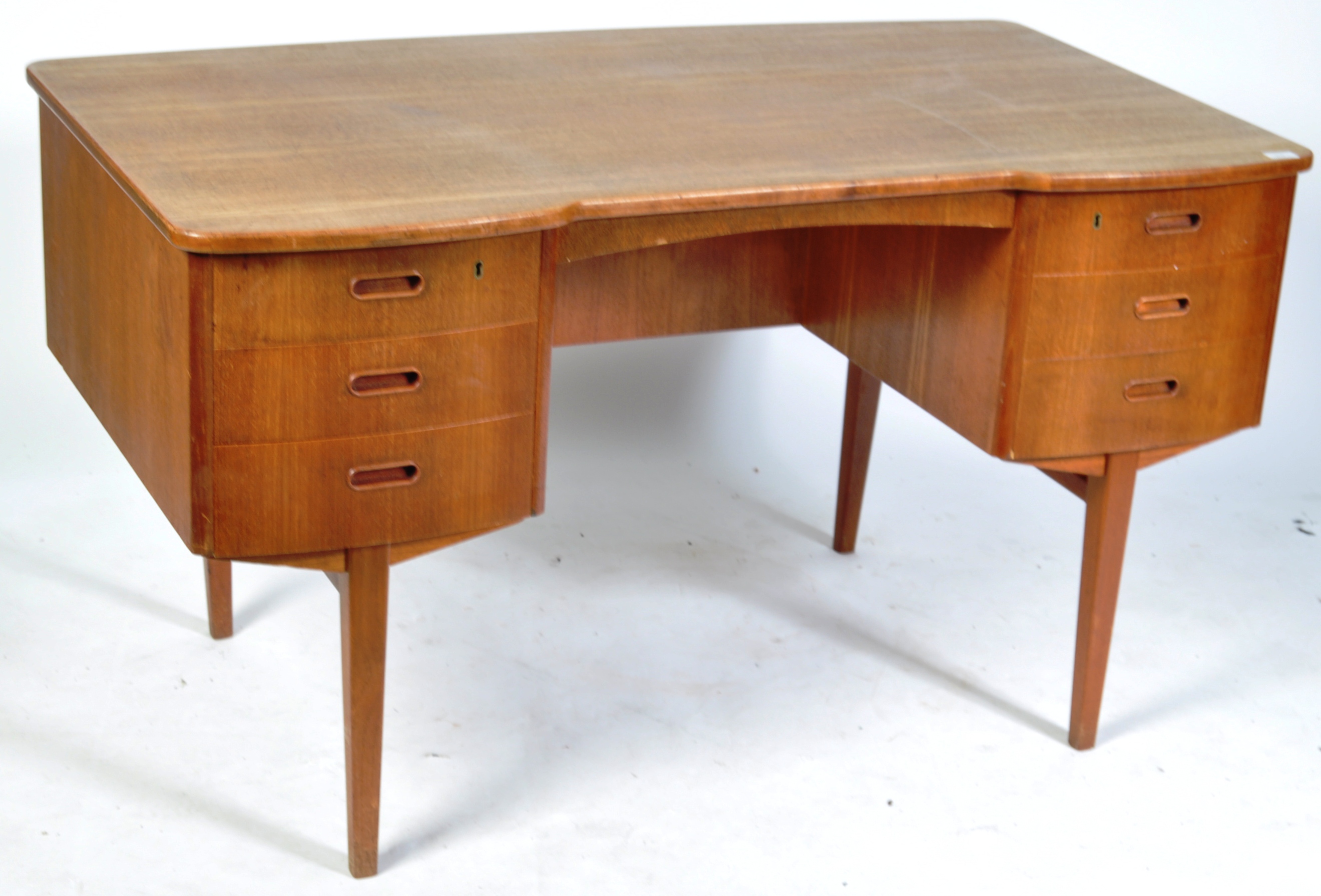 MID CENTURY TEAK WOOD OFFICE TWIN PEDESTAL DESK - Image 2 of 6