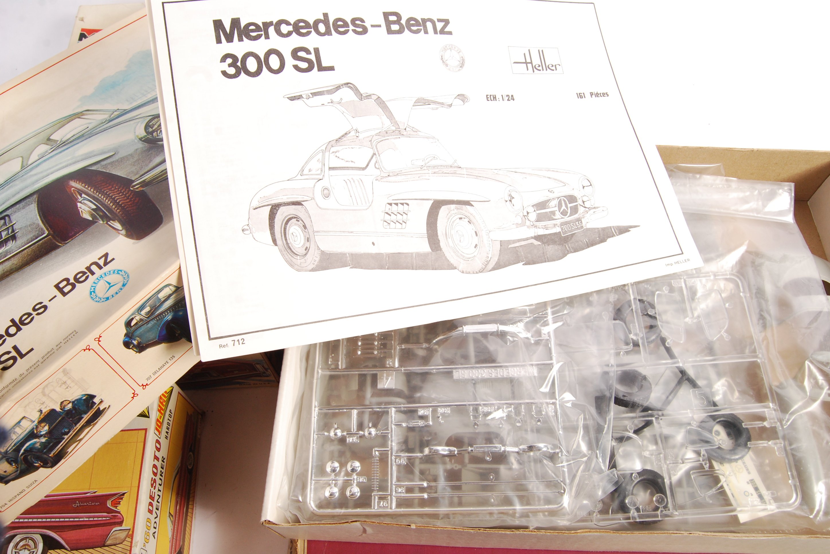 COLLECTION OF ASSORTED BOXED SCALE MODEL KITS - Image 3 of 5