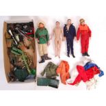 GOOD COLLECTION OF VINTAGE ACTION MAN ACCESSORIES & FIGURES
