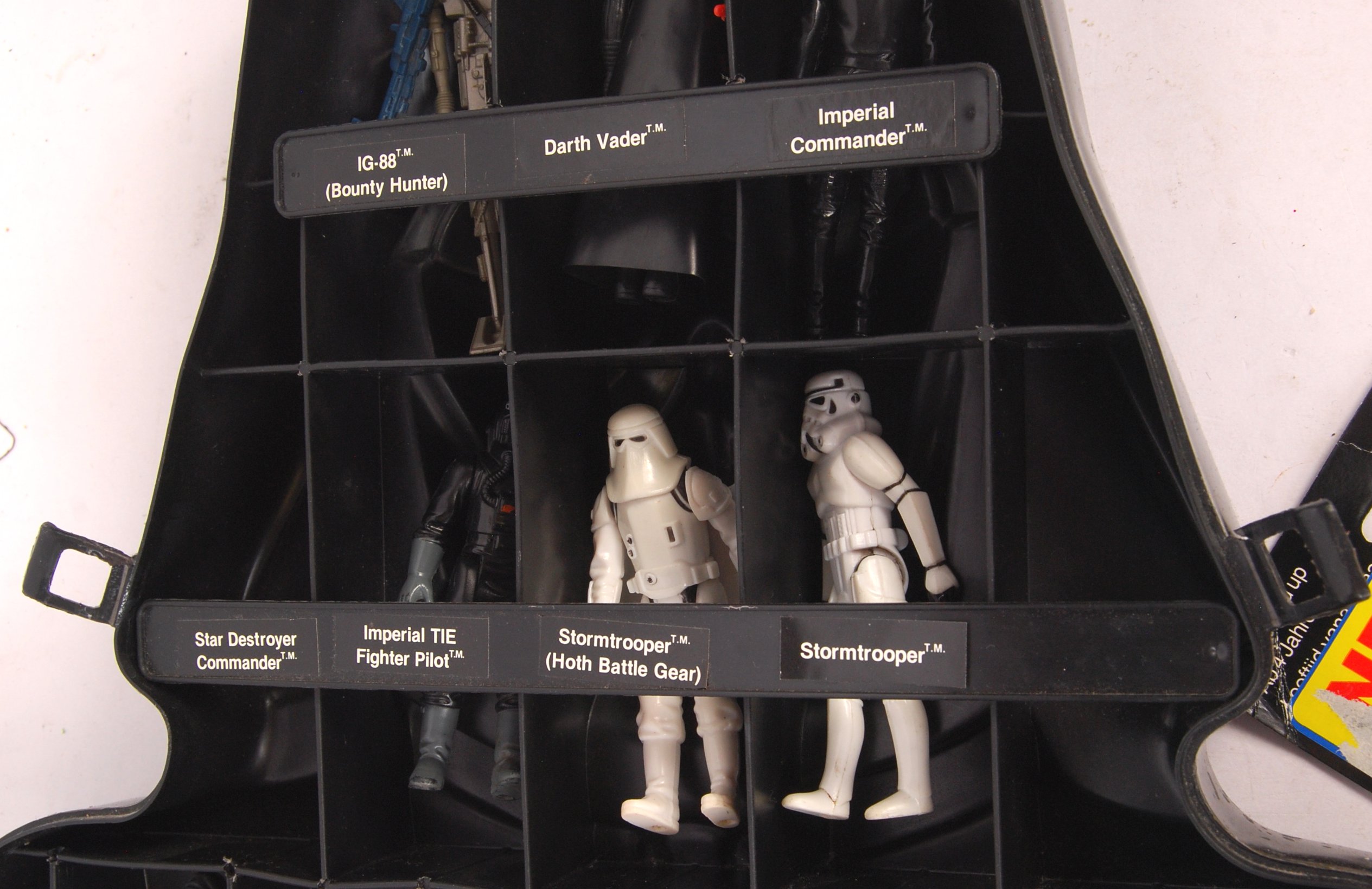 COLLECTION OF VINTAGE STAR WARS ACTION FIGURES - Image 5 of 8