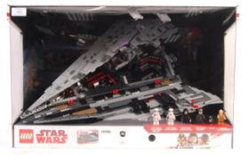 LEGO SHOP DISPLAY FOR THE STAR WARS SERIES
