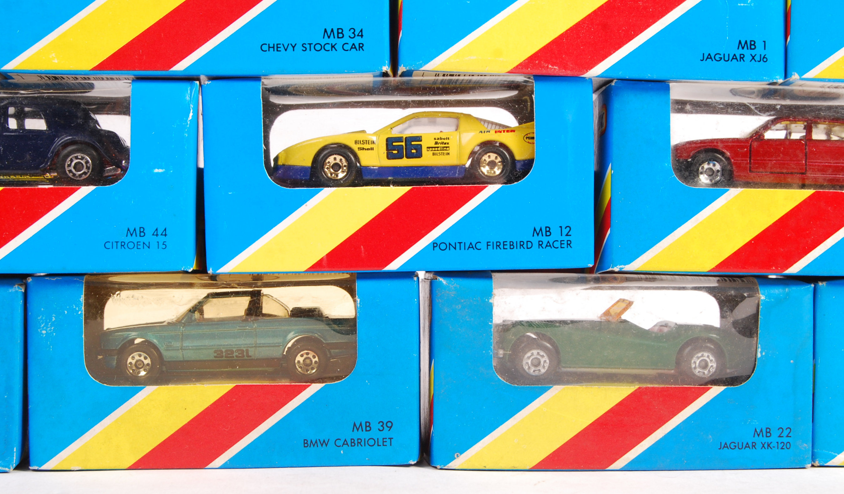 MATCHBOX 1-75 SERIES BOXED DIECAST MODEL CARS - Image 3 of 4