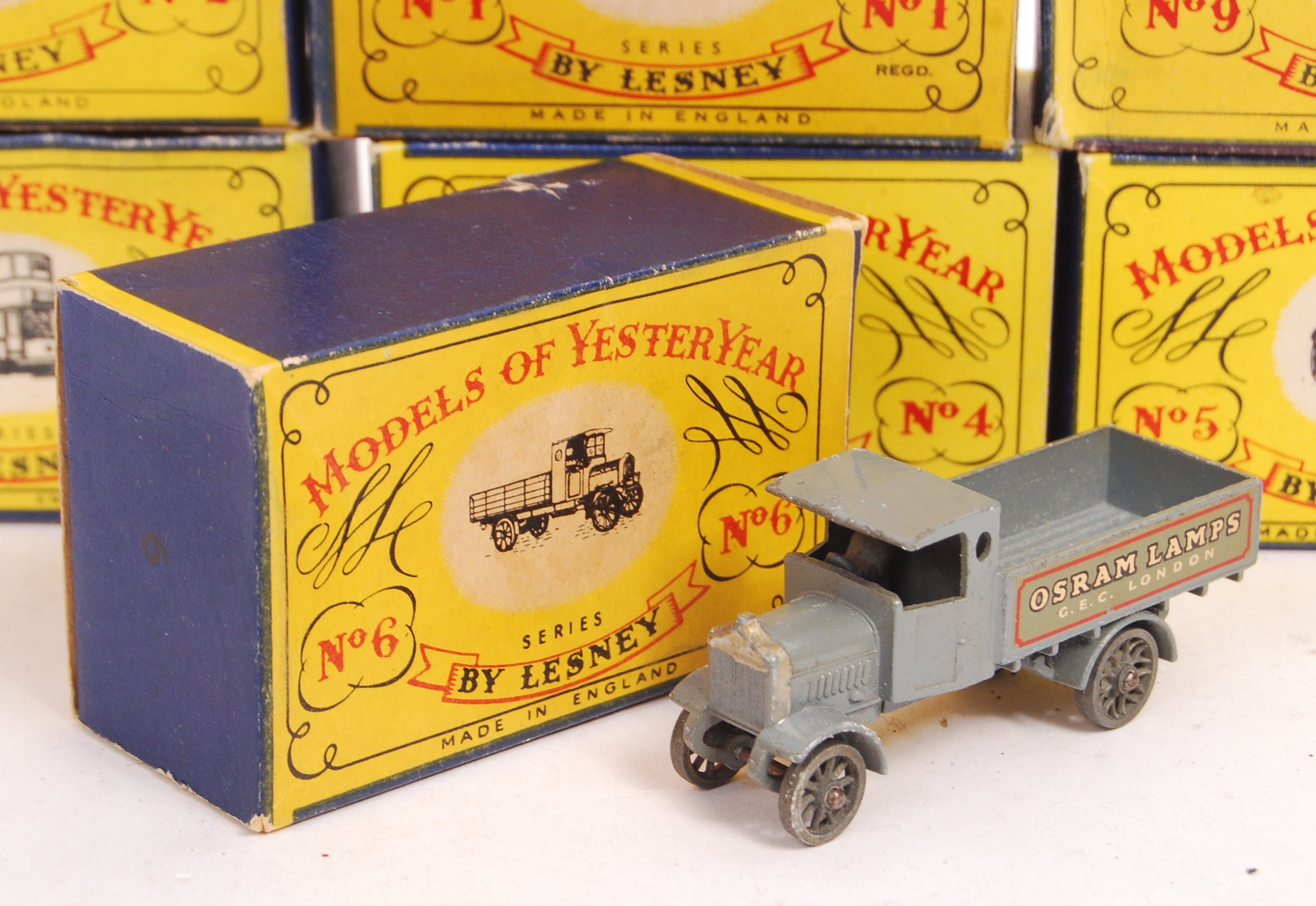 COLLECTION OF VINTAGE MATCHBOX LESNEY MODELS OF YE - Image 10 of 16