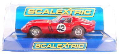 SCALEXTRIC 1/32 SCALE SLOT RACING CAR - FERRARI GTO