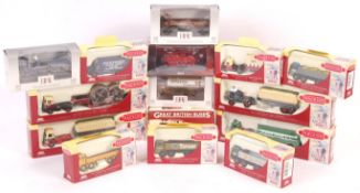 COLLECTION OF ASSORTED BOXED 1/76 SCALE DIECAST MODELS