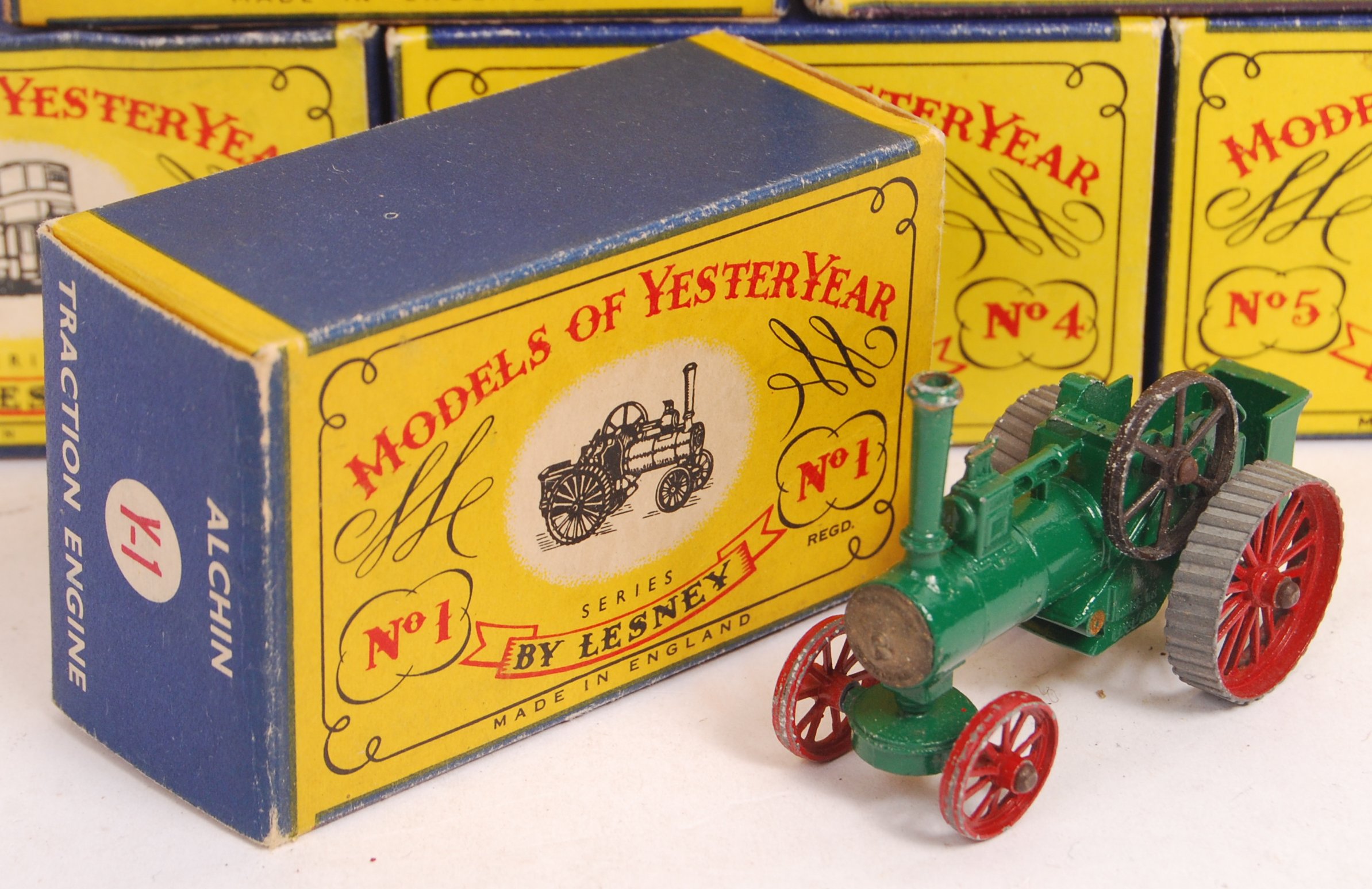 COLLECTION OF VINTAGE MATCHBOX LESNEY MODELS OF YE - Image 12 of 16