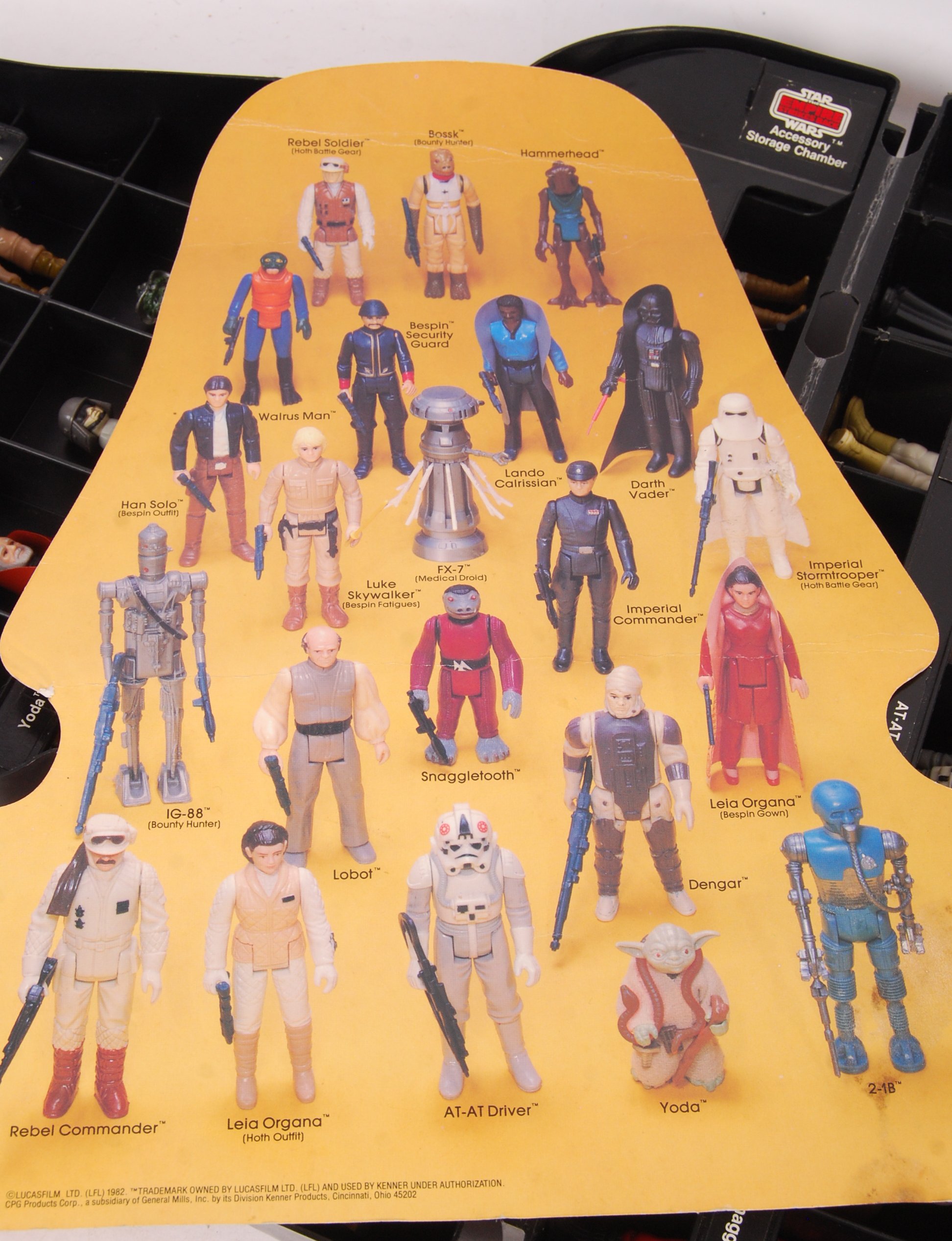 COLLECTION OF VINTAGE STAR WARS ACTION FIGURES - Image 7 of 8