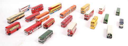 COLLECTION OF ASSORTED CORGI 1/76 SCALE DIECAST BUSES