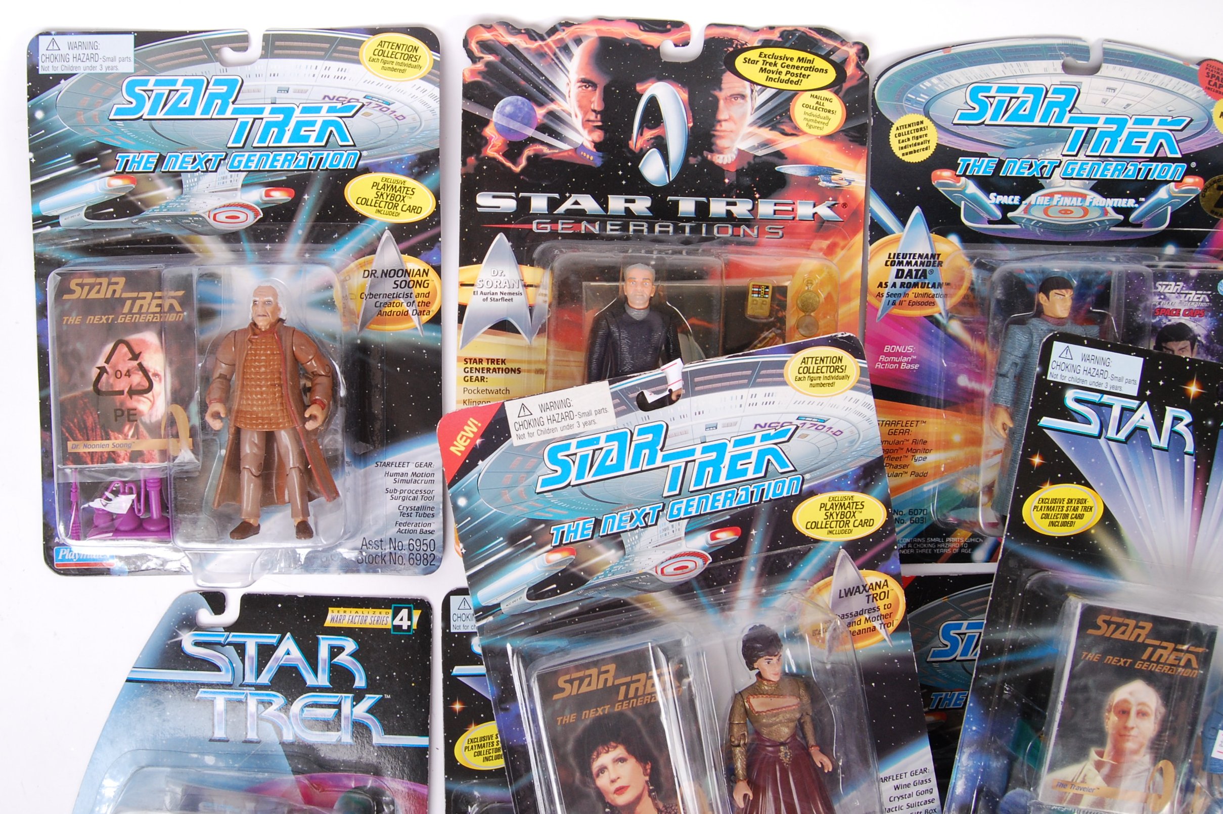 STAR TREK PLAYMATES CARDED ACTION FIGURES - NEXT G - Image 2 of 5