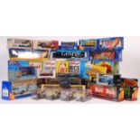COLLECTION OF ASSORTED SCALE DIECAST