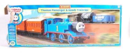 HORNBY THOMAS THE TANK ENGINE PASSENGER & GOODS TRAIN SET