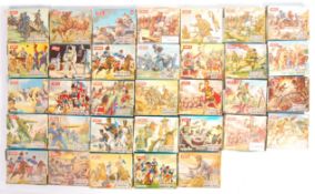 LARGE COLLECTION OF VINTAGE AIRFIX PLASTIC 00 SCALE FIGURES