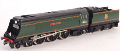 HORNBY 00 GAUGE MODEL RAILWAY TRAINSET LOCOMOTIVE