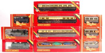 HORNBY 00 GUAGE MODEL RAILWAY TRAIN LOCOOMOTIVES AND ROLLING STOCK