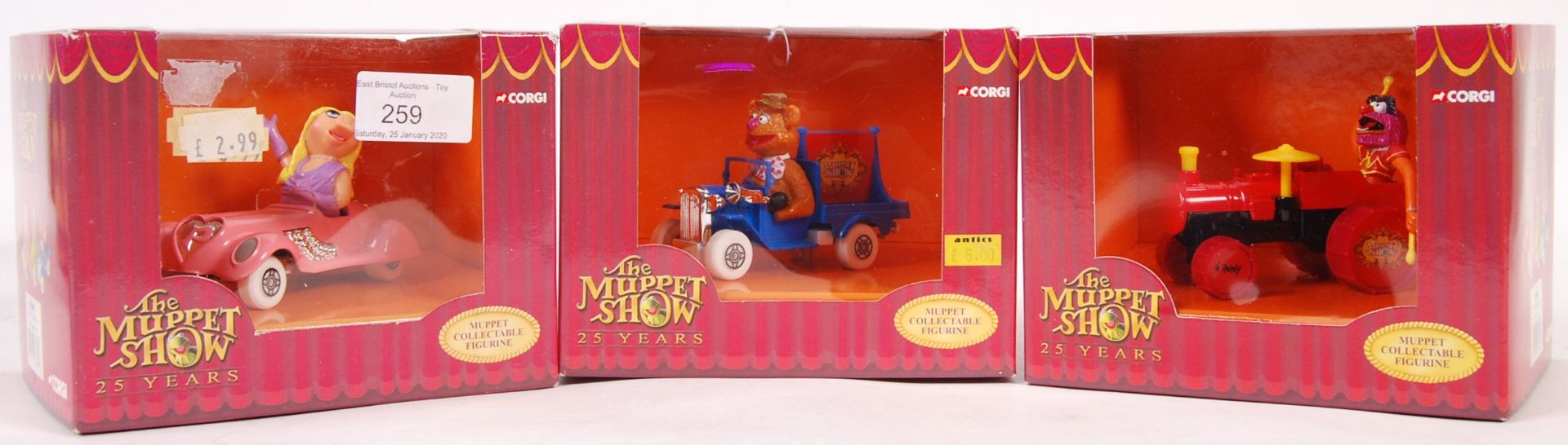 COLLECTION OF CORGI FILM RELATED DIECAST MODELS - Image 6 of 6
