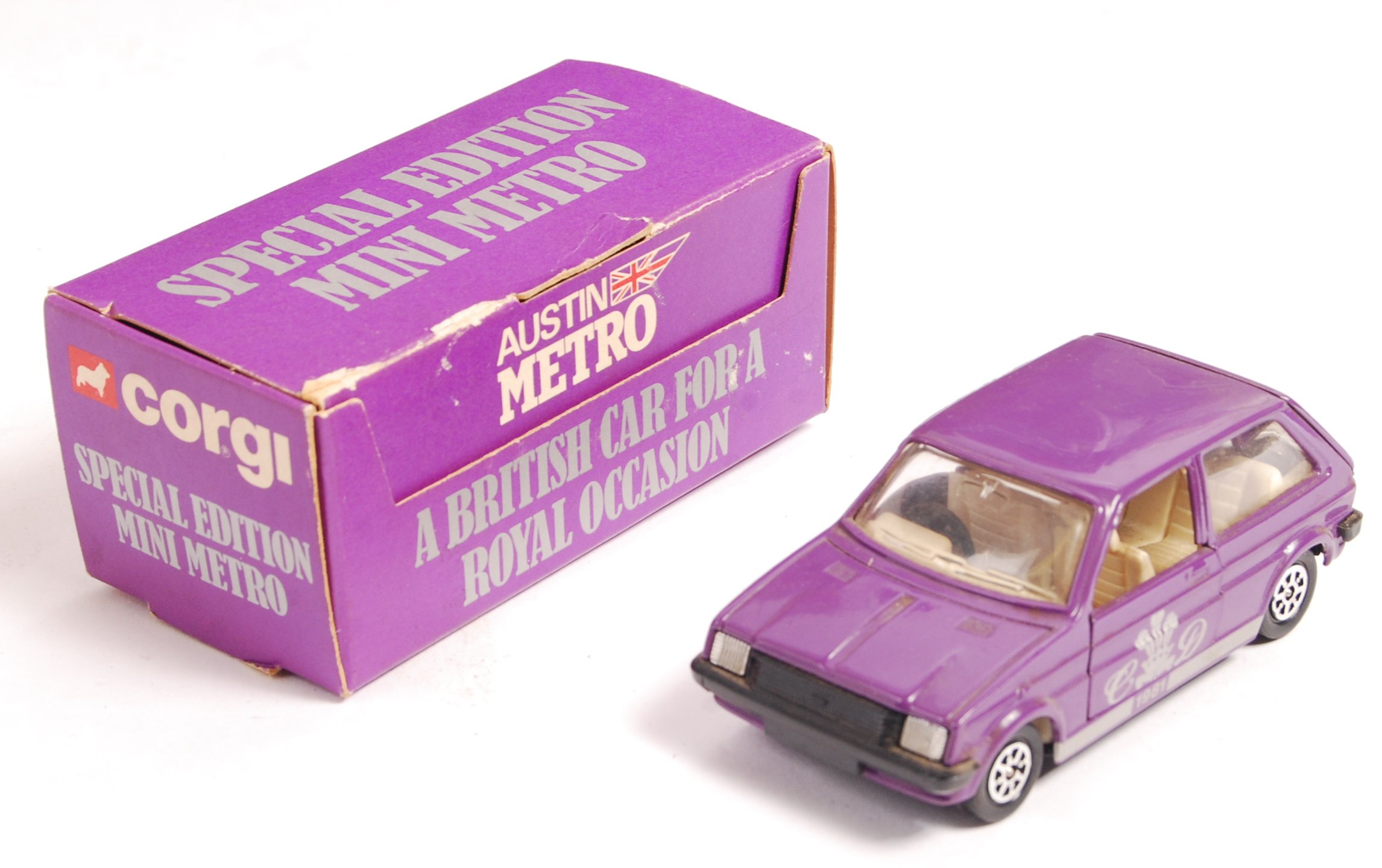 ASSORTED BOXED SCALE DIECAST MODEL VEHICLES - Image 8 of 9