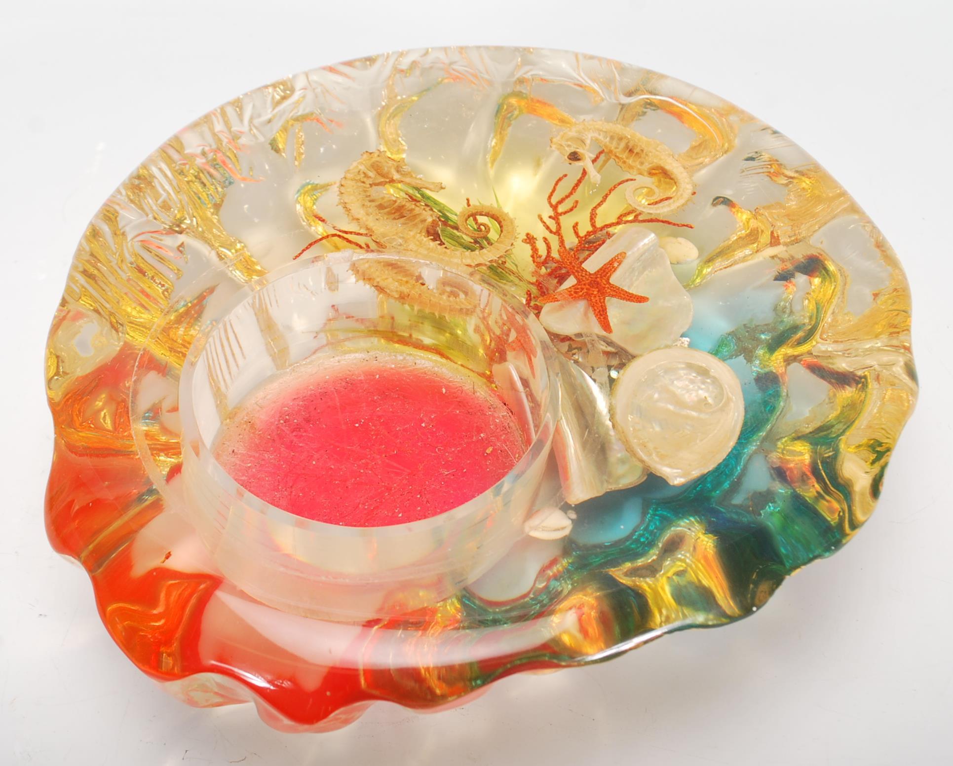 A pair of 1960's retro kitsch lucite large acrylic resin set marine / sea life paperweights with a - Image 12 of 12