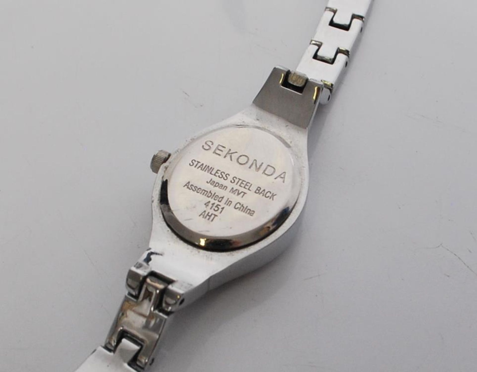 A collection of vintage ladies cocktail watches to include an Omega cocktail watch with baton - Bild 10 aus 12