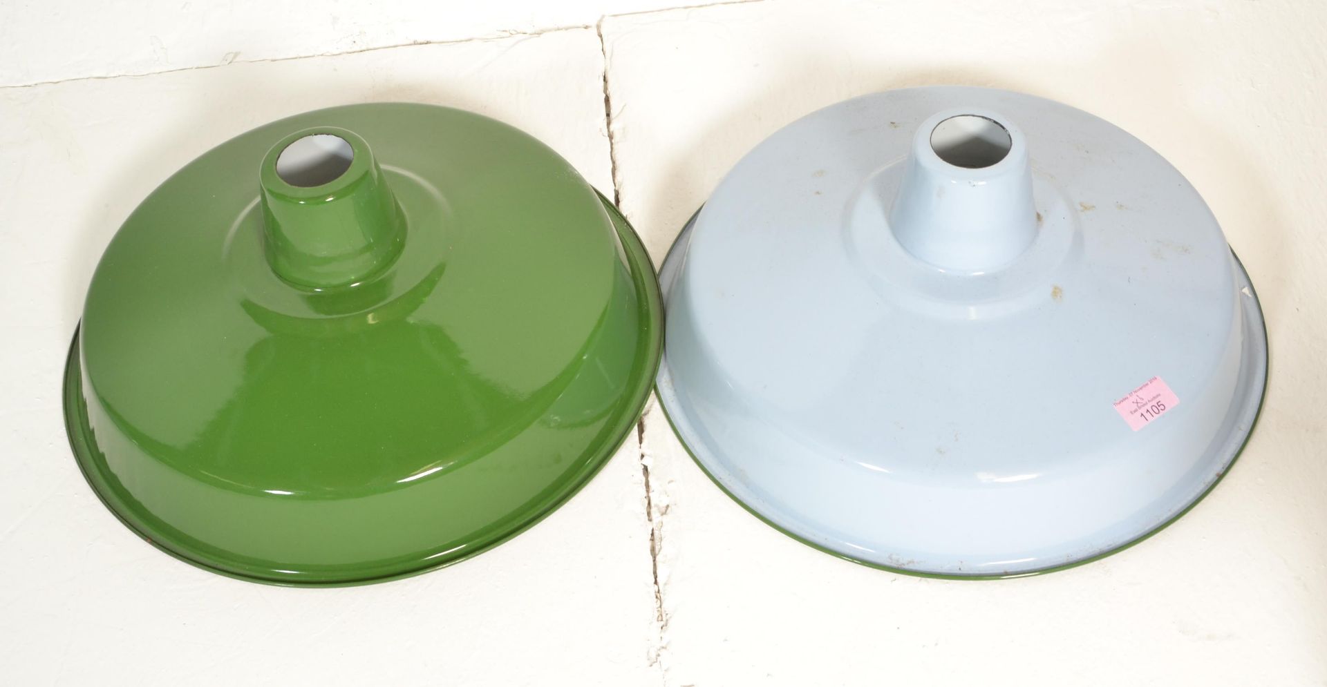 A set of four UFO enamel industrial ceiling lamp / - Bild 4 aus 4