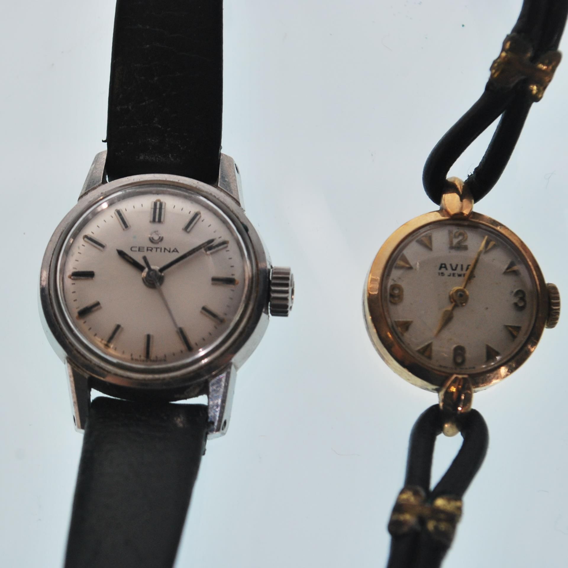 A collection of vintage wrist watches to include a 9ct gold Avia cocktail watch complete with - Bild 3 aus 4