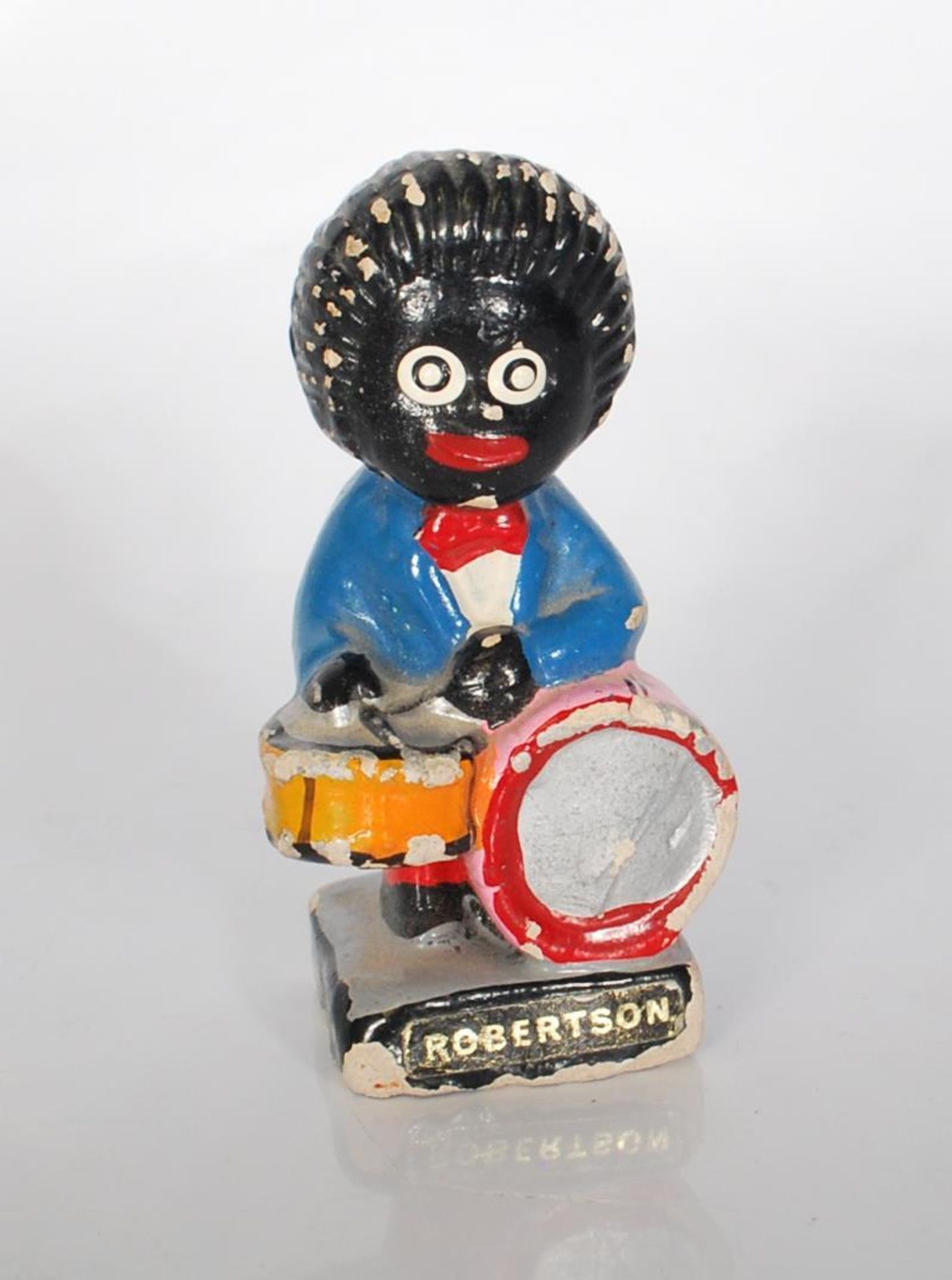 A group of nine vintage Robertson golly advertising band figurines along with two golly football - Bild 5 aus 8