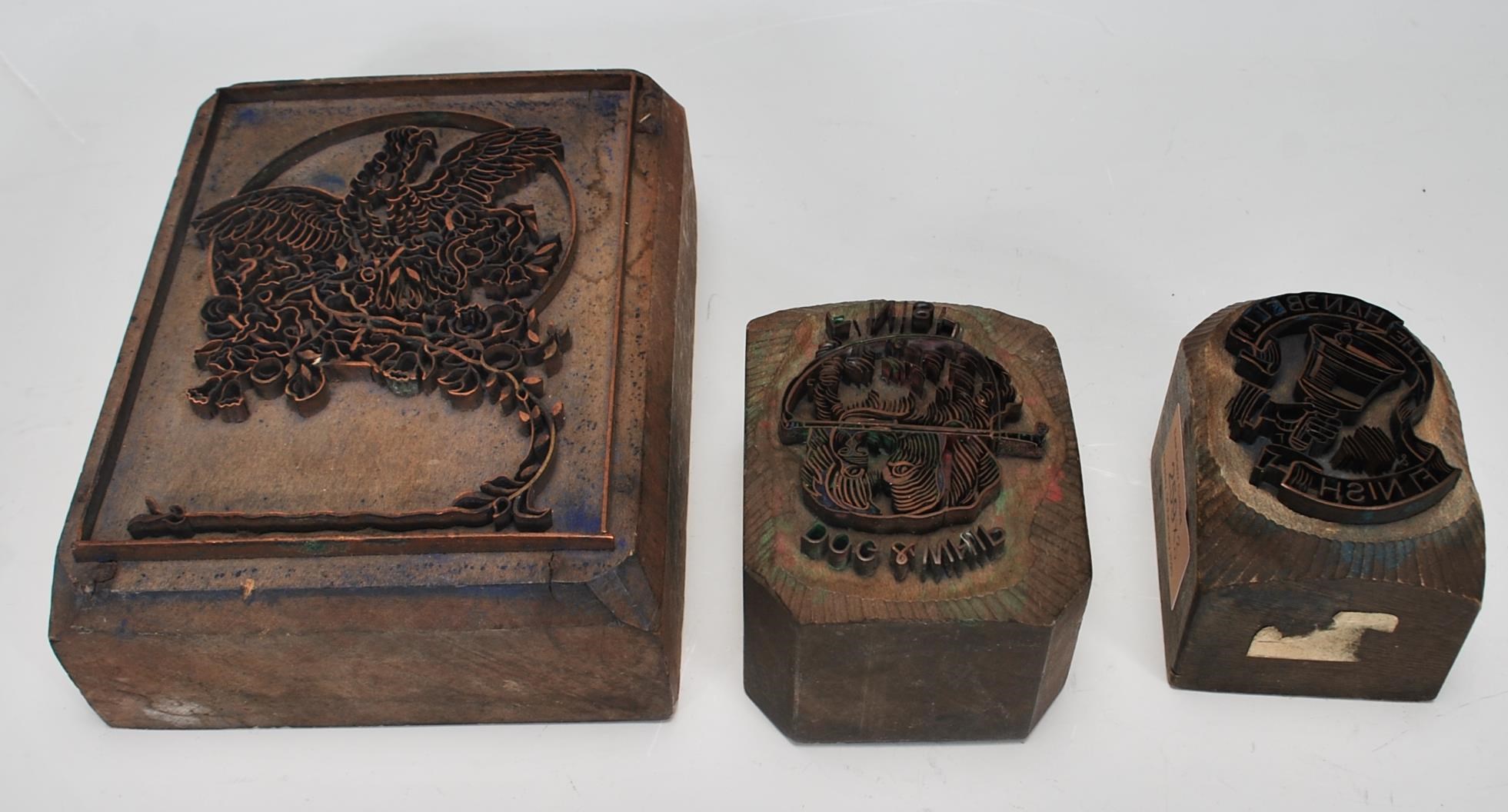 A group of three 20th Century wooden printing blocks one depicting a bird in flight, one reading ' - Image 2 of 6