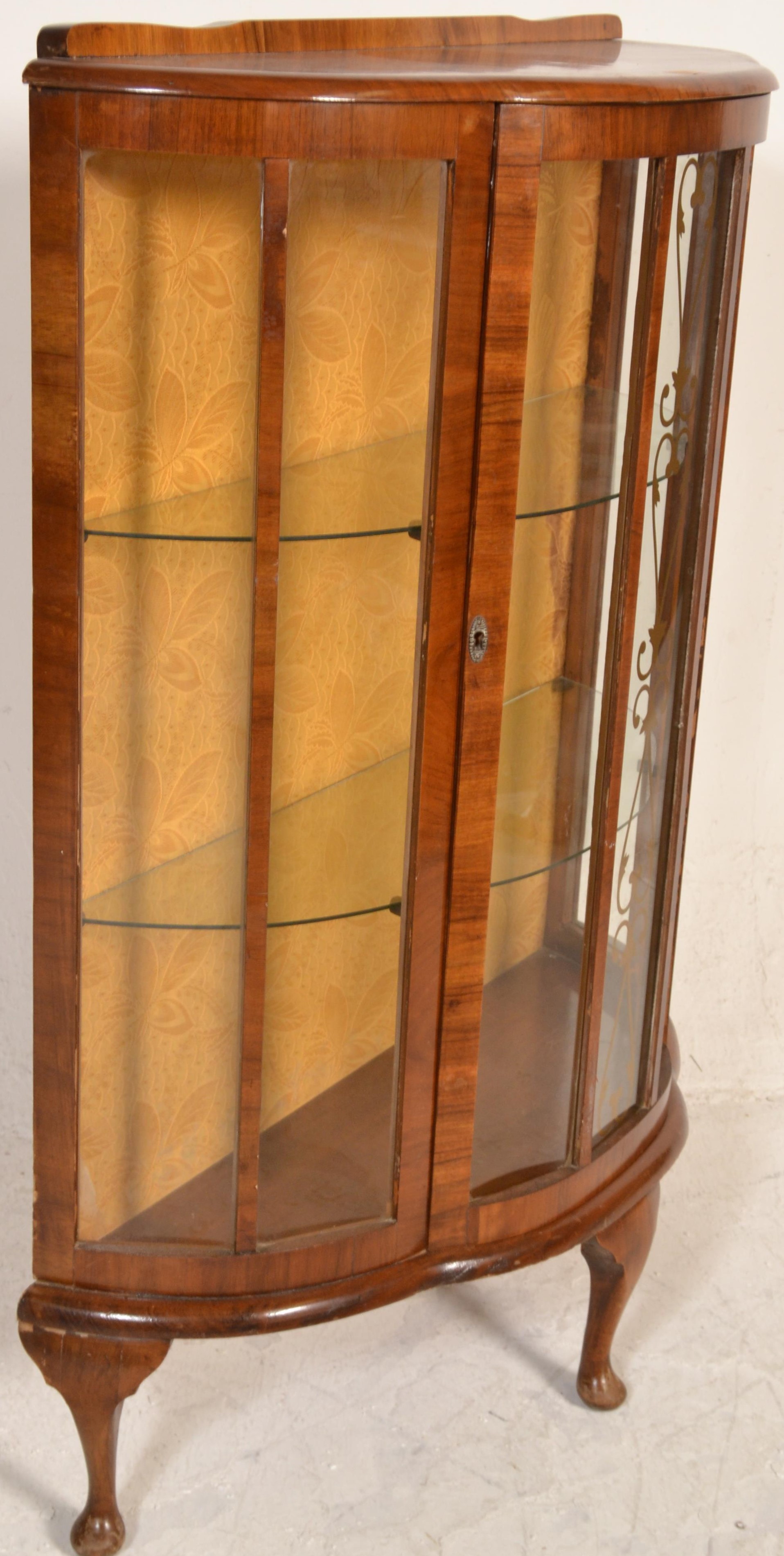 An early 20th Century 1930's Art Deco walnut demi lune display cabinet being raised on cabriole legs - Image 6 of 7