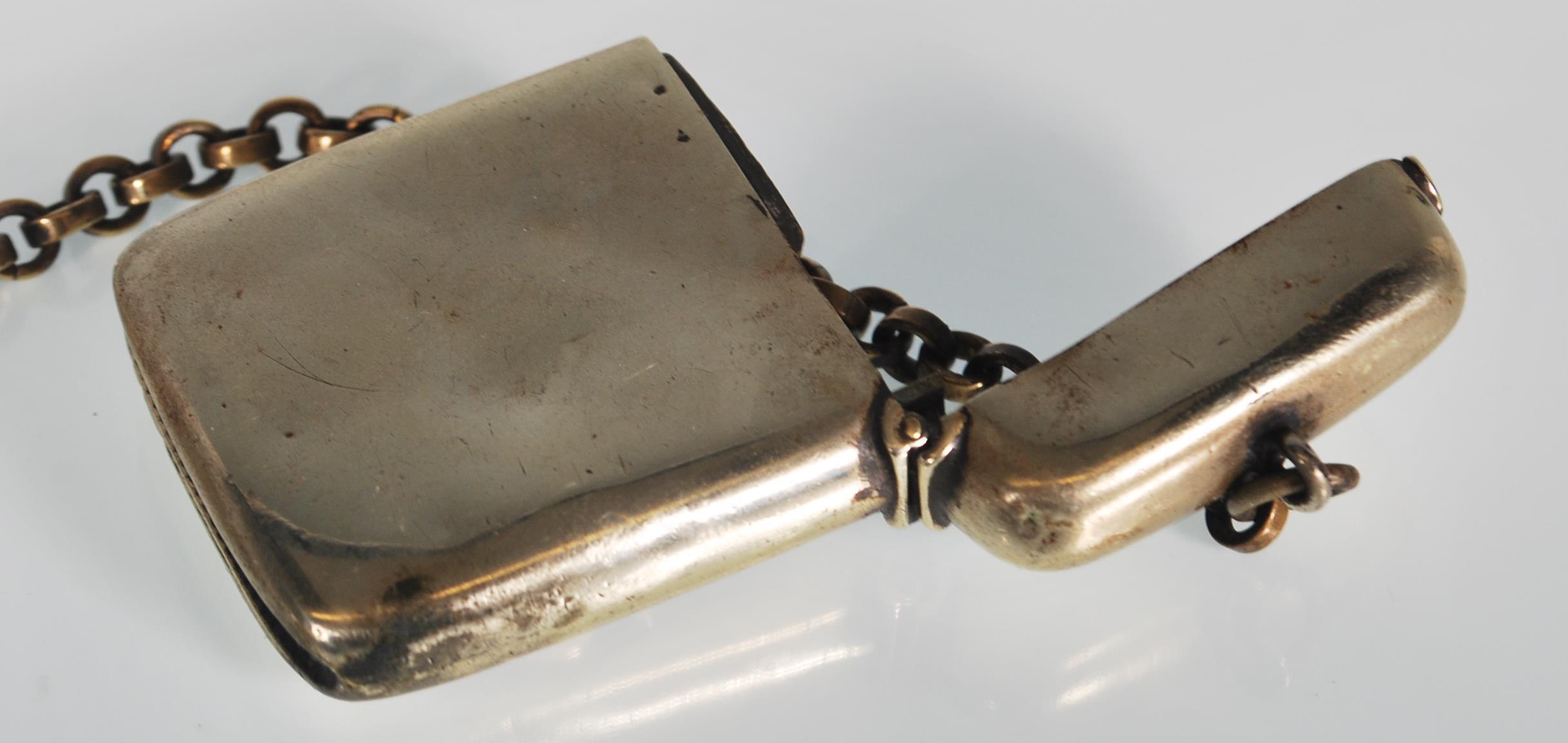 A good early 20th Century silver plated vesta case of simple form having applied gold plated and - Image 5 of 5
