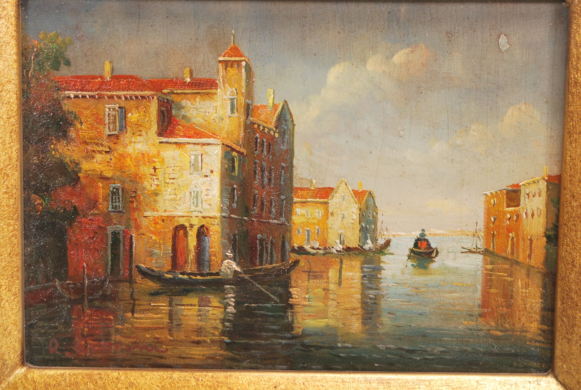 R . Cipriani. Three 20th Century oil on board paintings. Each depicting Venice canal scenes that - Image 3 of 10