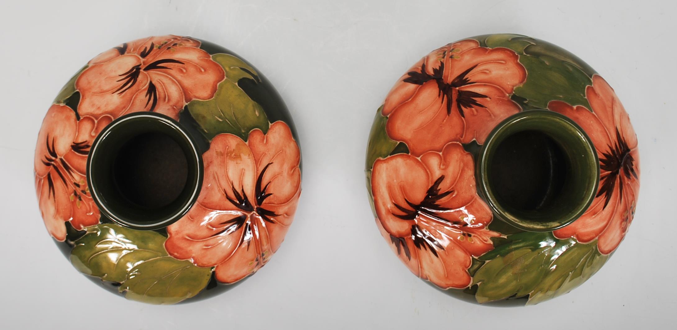 Walter Moorcroft - A pair of Moorcroft tubelined Hibiscus pattern vases of squat globular form - Image 4 of 6