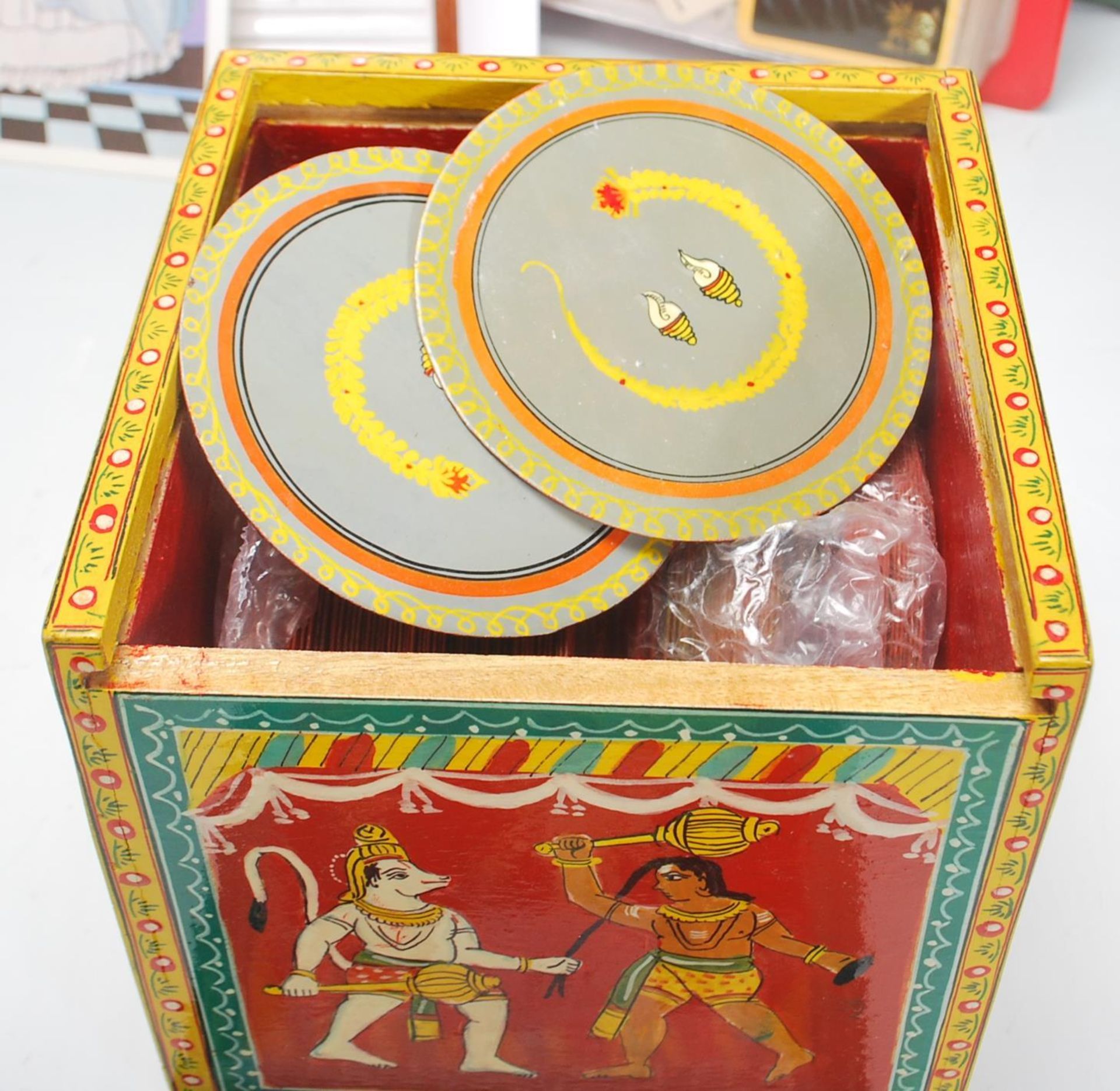 A collection of 20th Century playing card games to include three boxed sets of Indian Ganjifa - Bild 5 aus 17