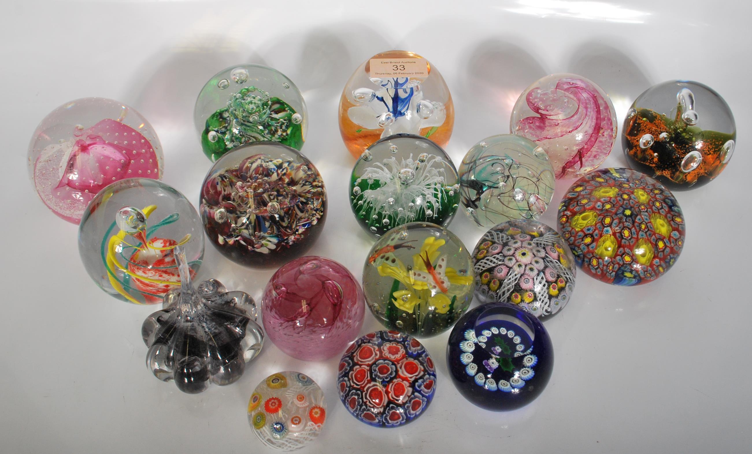 A large collection of 20th century paper weights, to include multi colour floral examples, control - Image 2 of 9