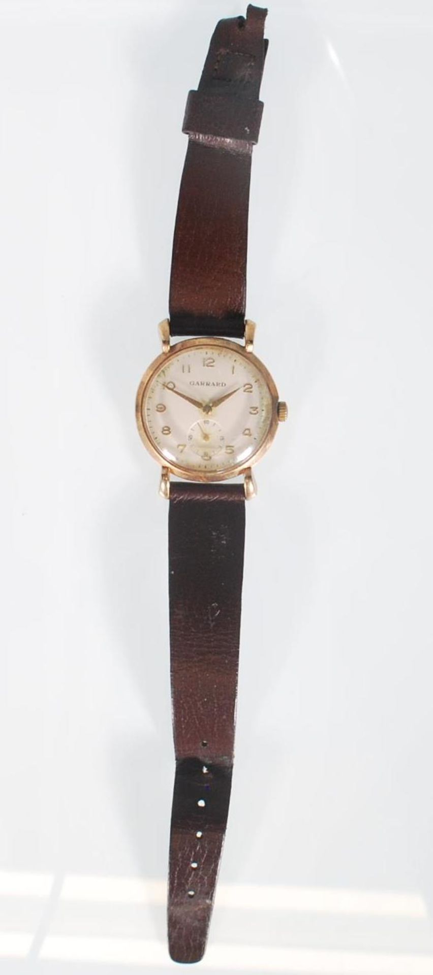 A vintage Garrard 9ct gold gentleman's wrist watch