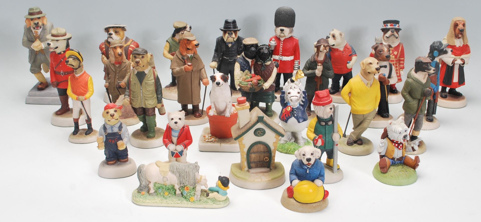 A collection of Robert Harrop ceramic collectable dog figurines to include mostly Country Companions - Bild 2 aus 9