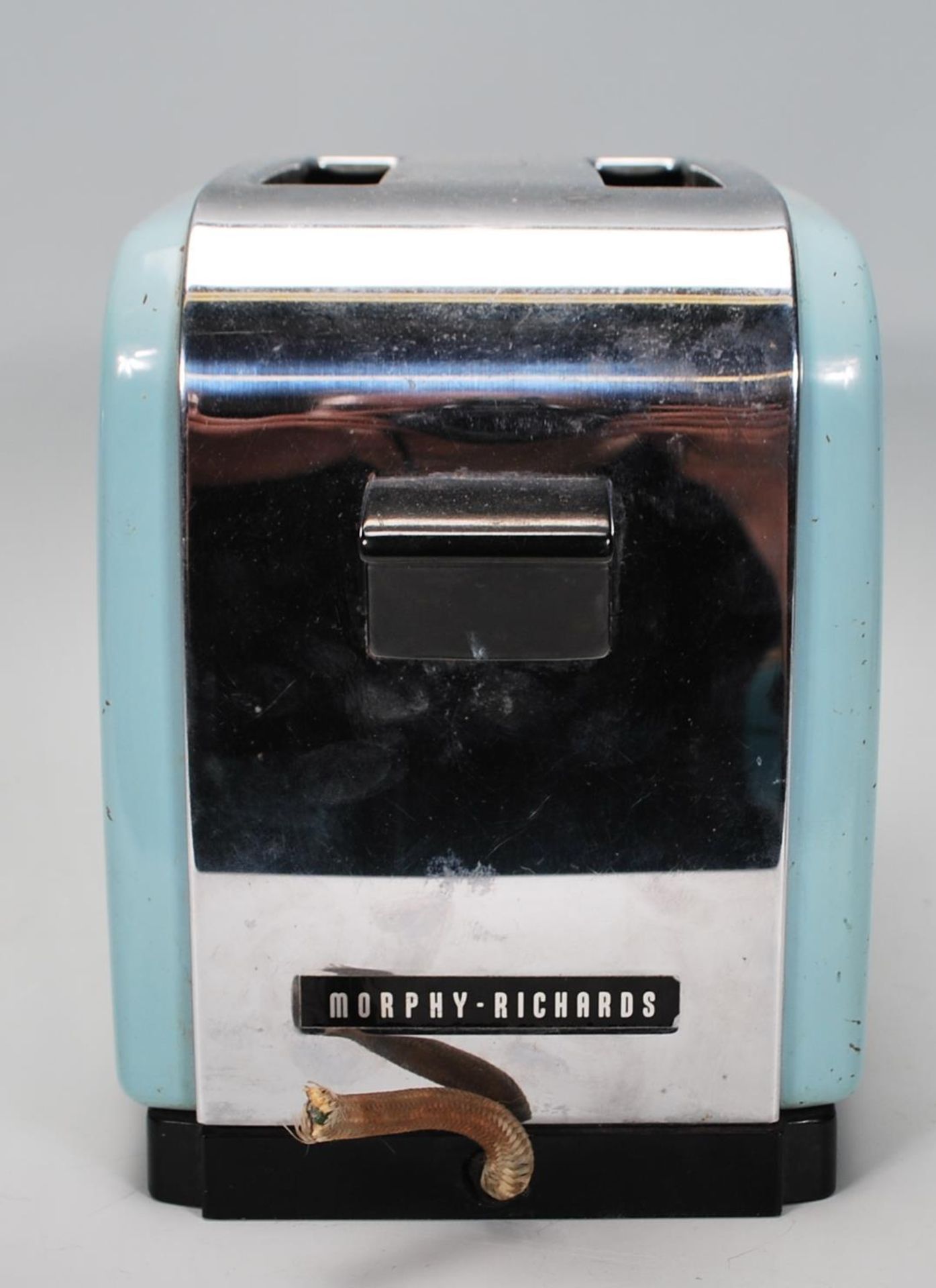 A small group of vintage retro 20th Century Morphy Richards appliances to include a baby blue and - Bild 8 aus 8